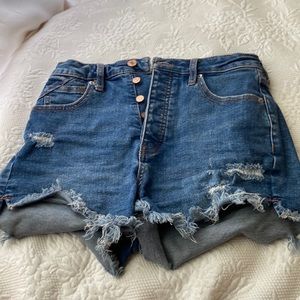 Free people jean shorts size 27
